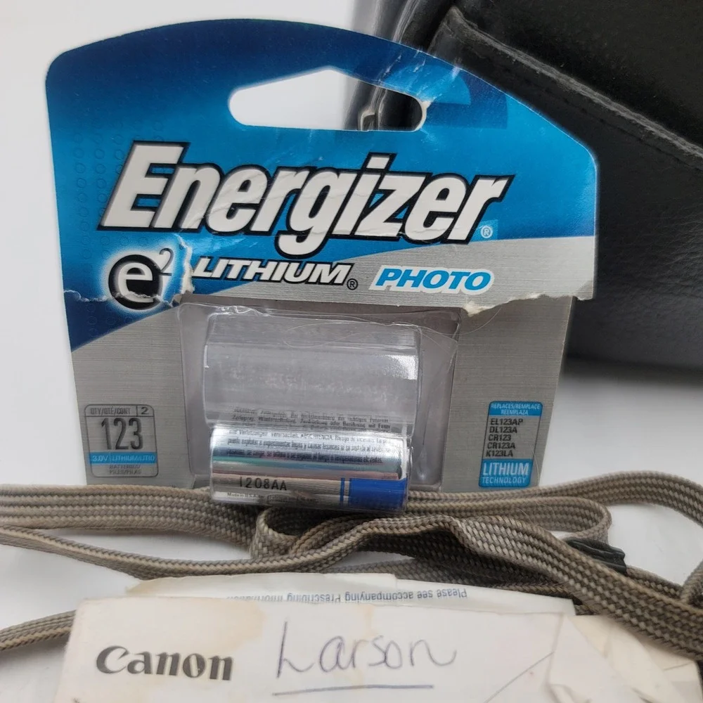 Canon Sure Shot Z155 35mm Film Camera 37-155mm Zoom Lens Silver with Icon Bag